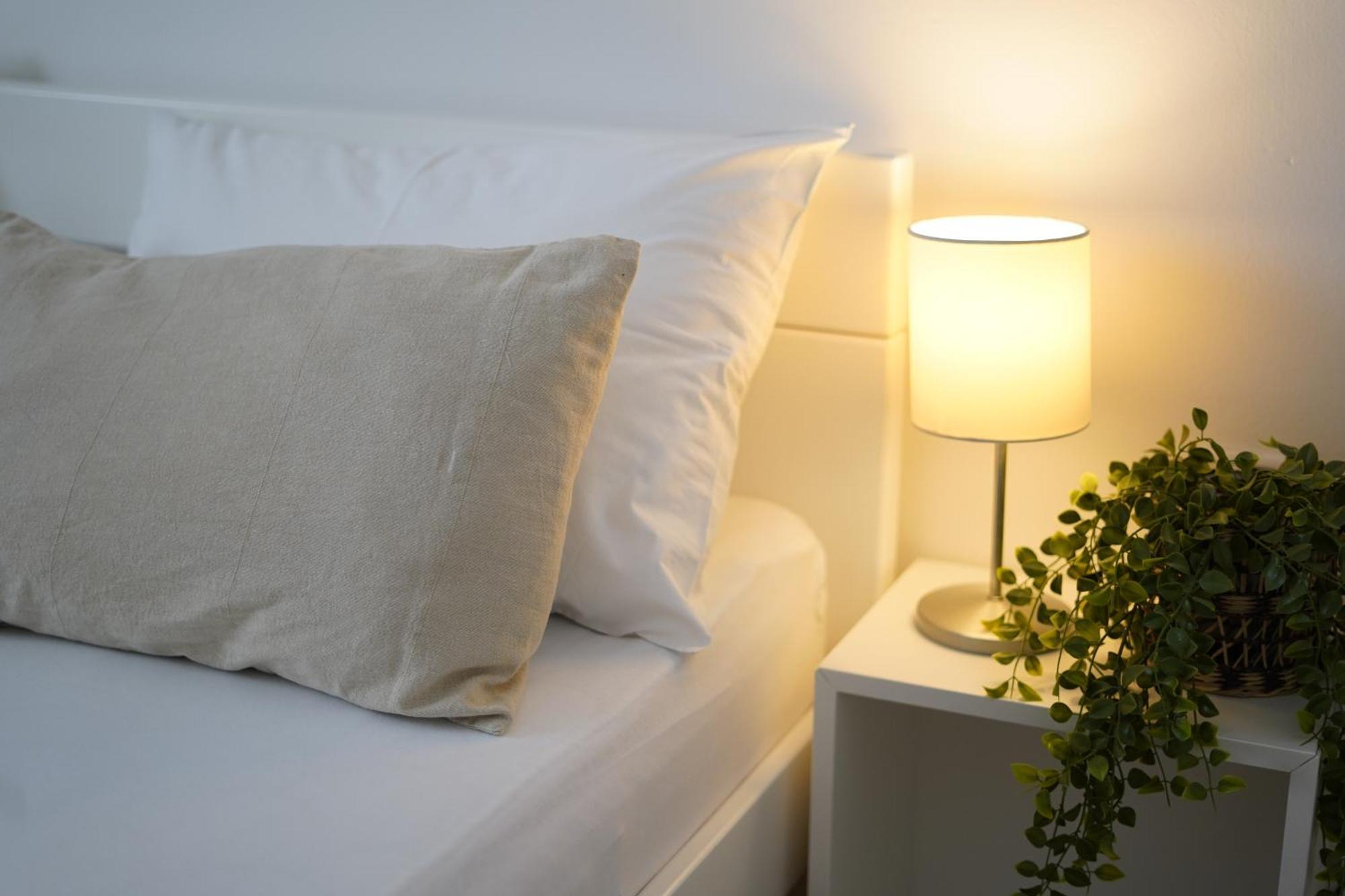 Apartments Loncar-Near Zrce Beach โนวาลยา ภายนอก รูปภาพ